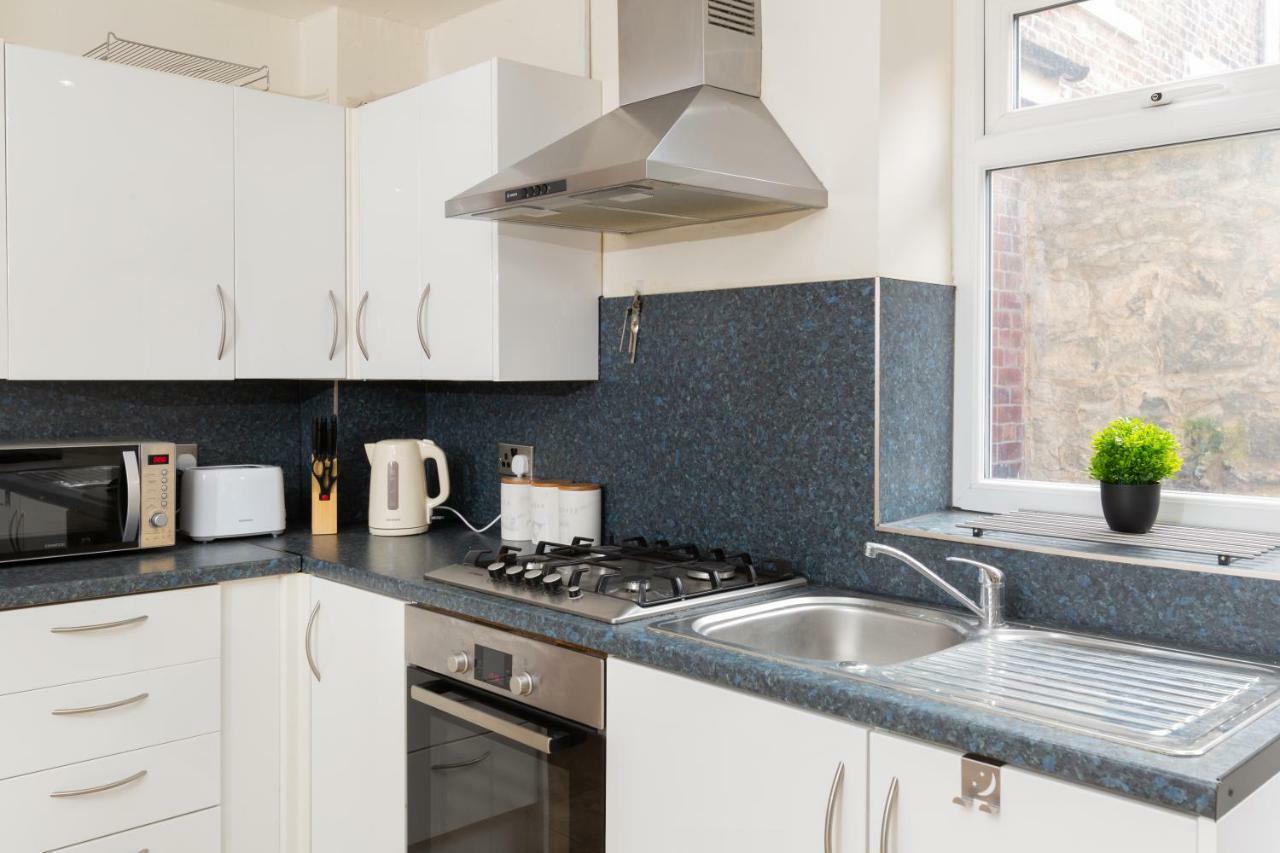 3 Bedroom Apartment Newcastle City Centre Luaran gambar